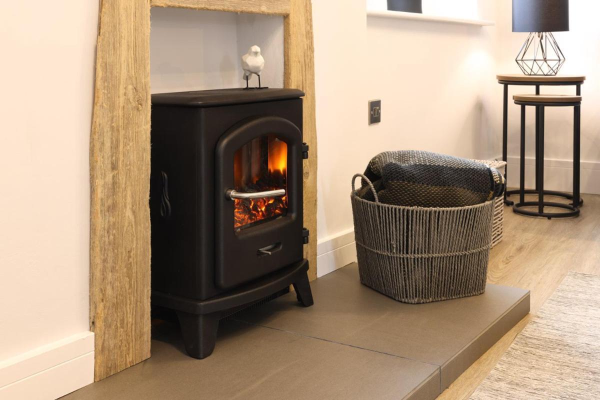 Beam End Snainton - Modern 2-Bedroom Stone Cottage Buitenkant foto
